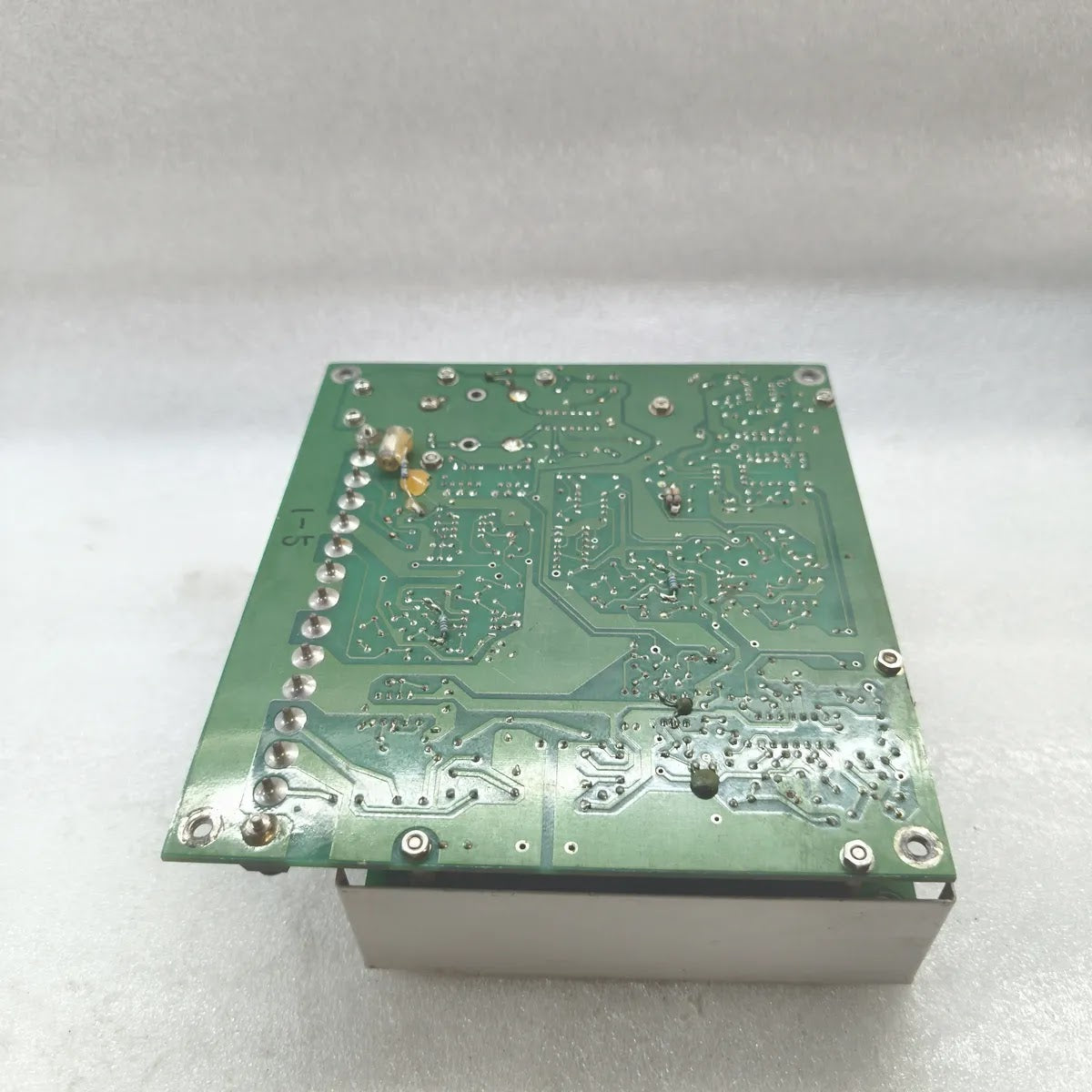YEI LB-112-III Capacitance Level Amplifier 17V AC