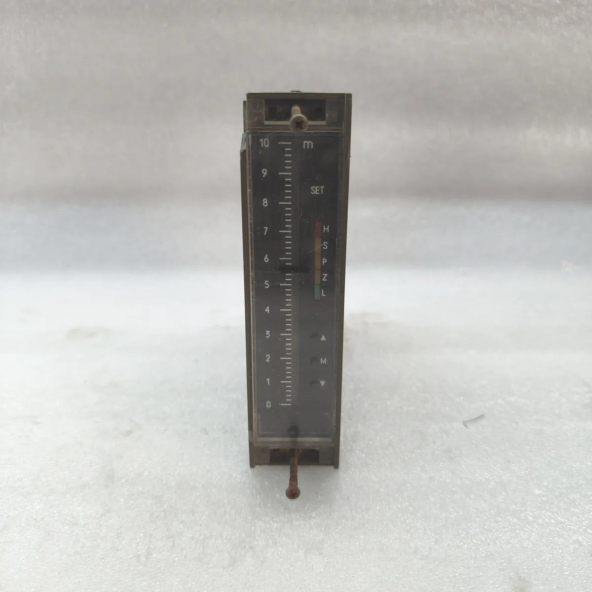TAKEMOTO FDG-121-A-2 Level Indicator Alarm Unit 4-20mA 85-132VAC