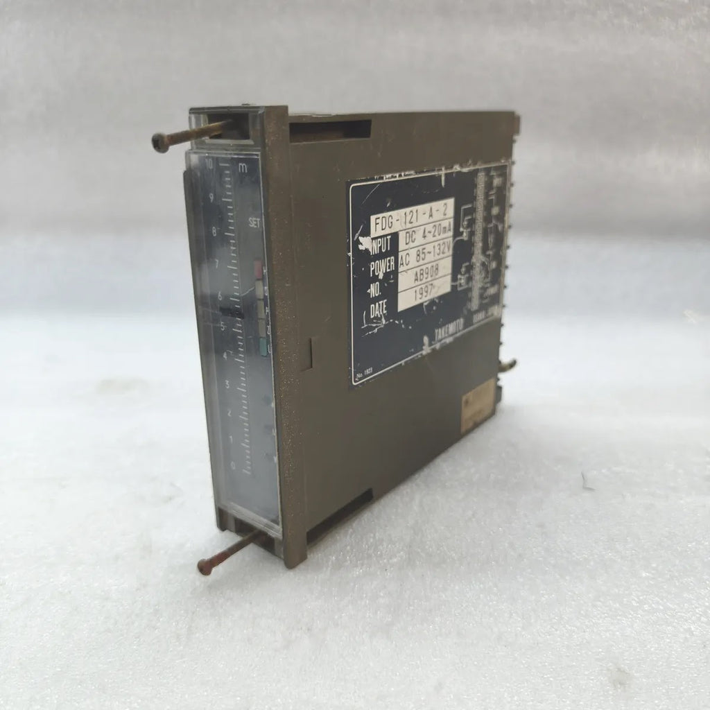 TAKEMOTO FDG-121-A-2 Level Indicator Alarm Unit 4-20mA 85-132VAC