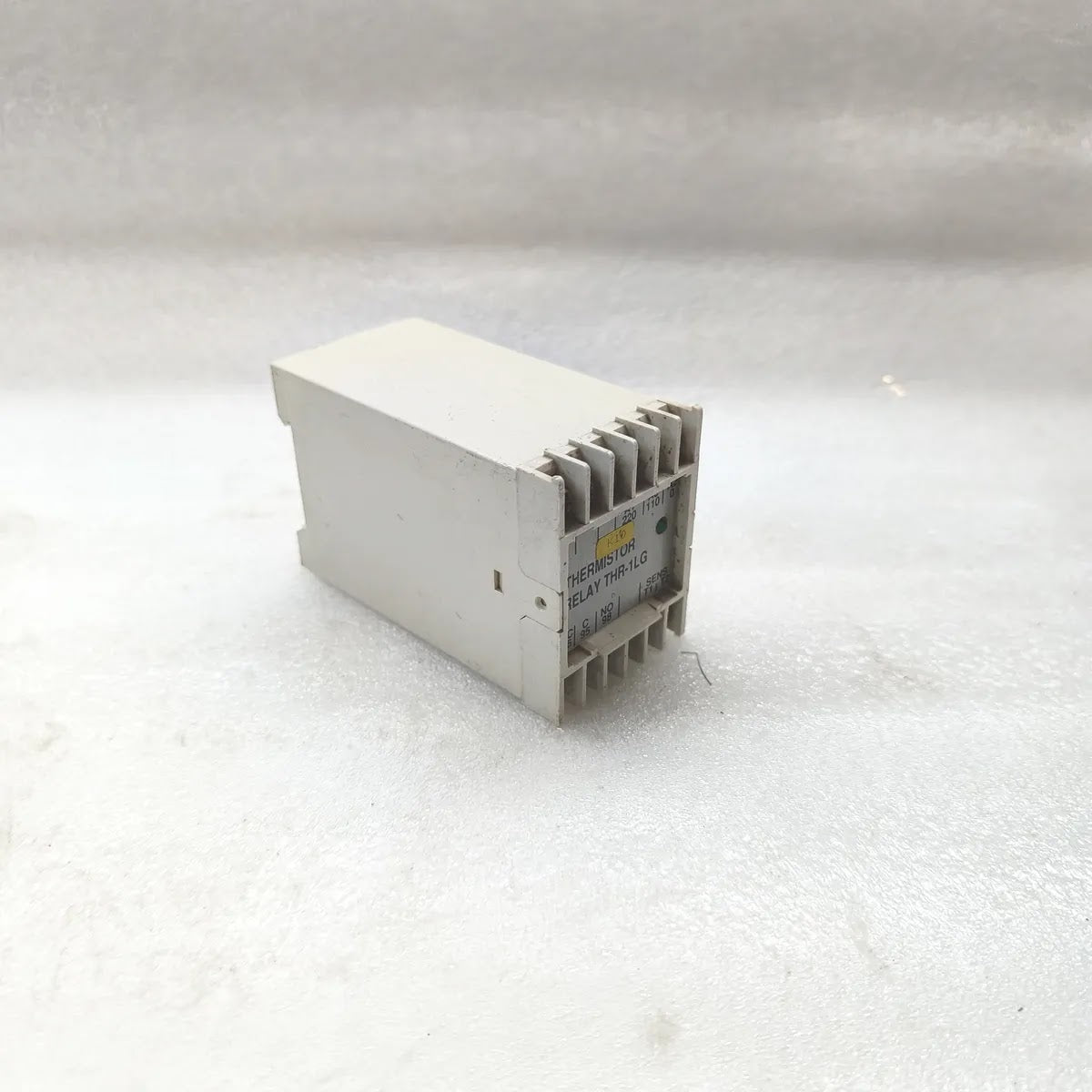 SEMCO THR-1LG Thermistor Motor Protection Relay 110/220V