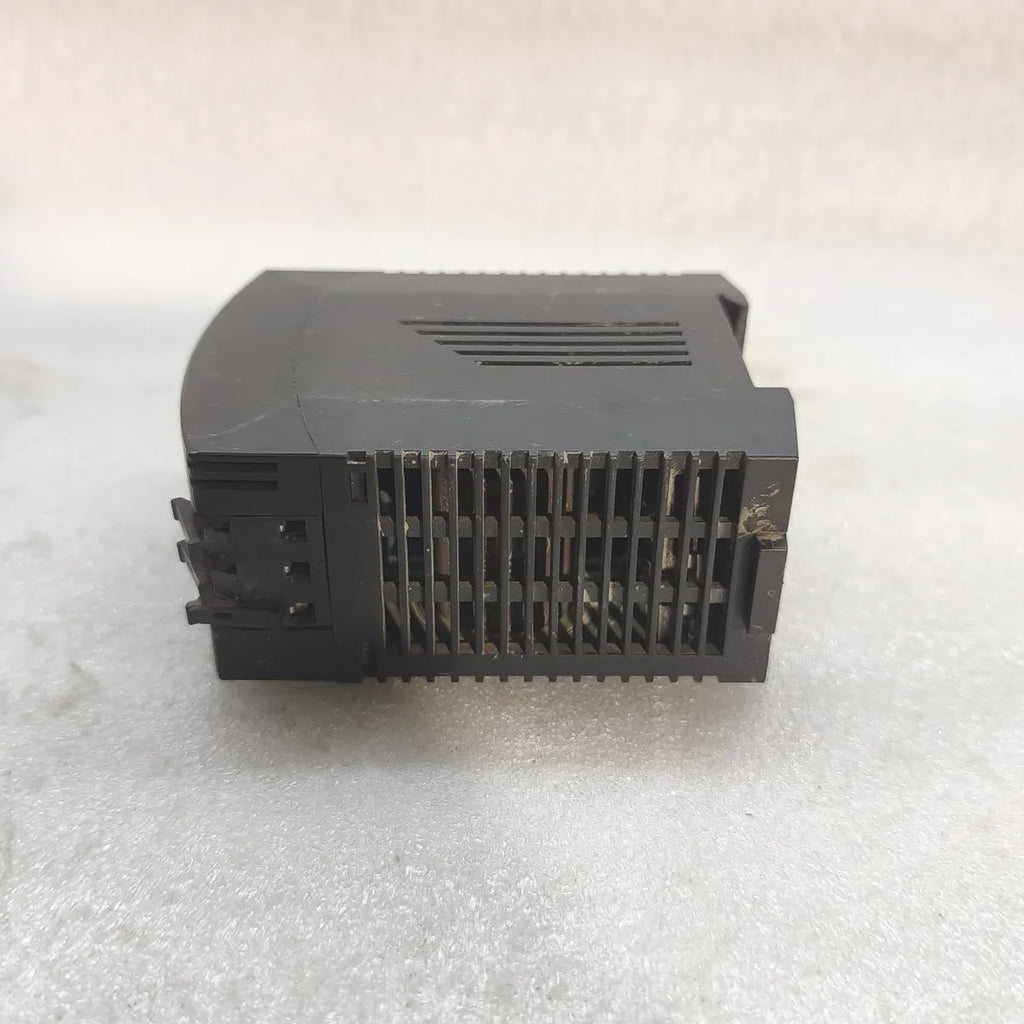 A Bradley 1606-XLP25A Power Supply 5-5.5V DC 5A 25W