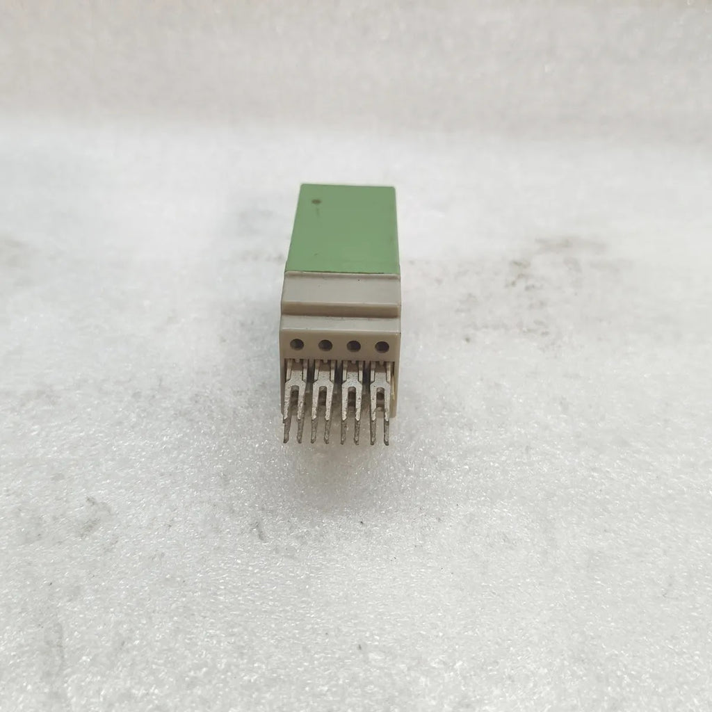 PHOENIX CONTACT ST-REL4-KG 24/21-21/AU Relay Module 24VAC/DC 2CO 3A
