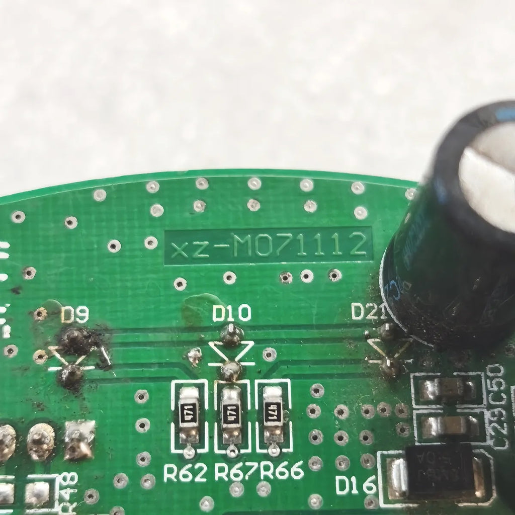 XZ-M071112 LCD Display Control PCB 3 Relay Outputs 5A 250VAC - FOR PARTS