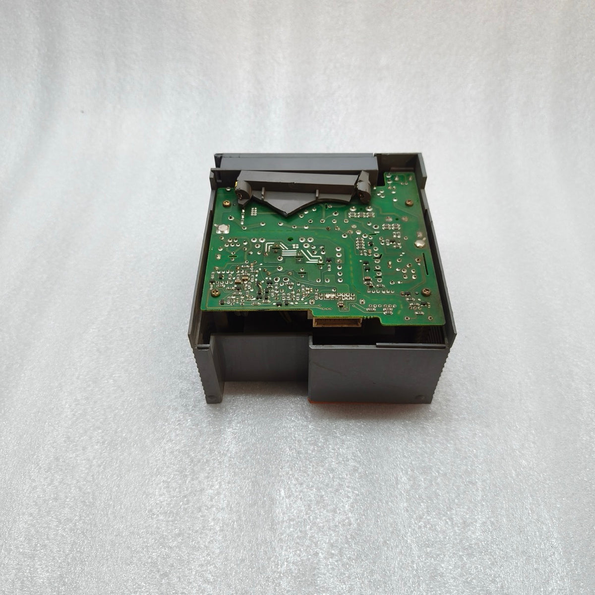 A Bradley 1746-P2 SLC 500 Power Supply 120/240VAC 5A 5VDC