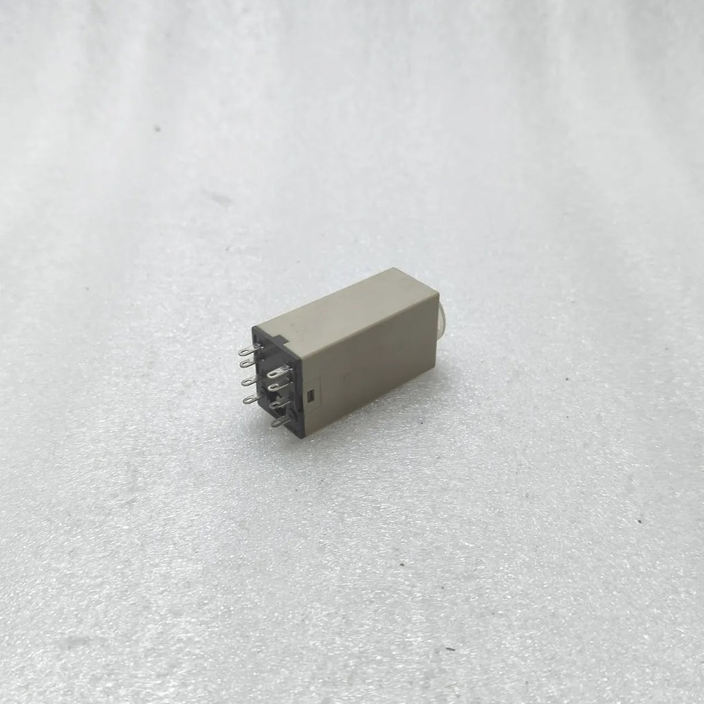 OMRON H3Y-2 Solid-State Timer 110VAC 0-30 sec