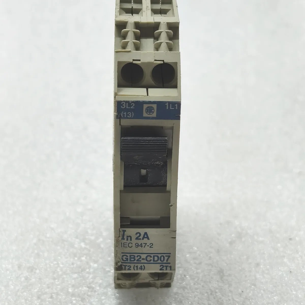 TELEMECANIQUE GB2-CD07 Thermal Magnetic Circuit Breaker 2A 250V