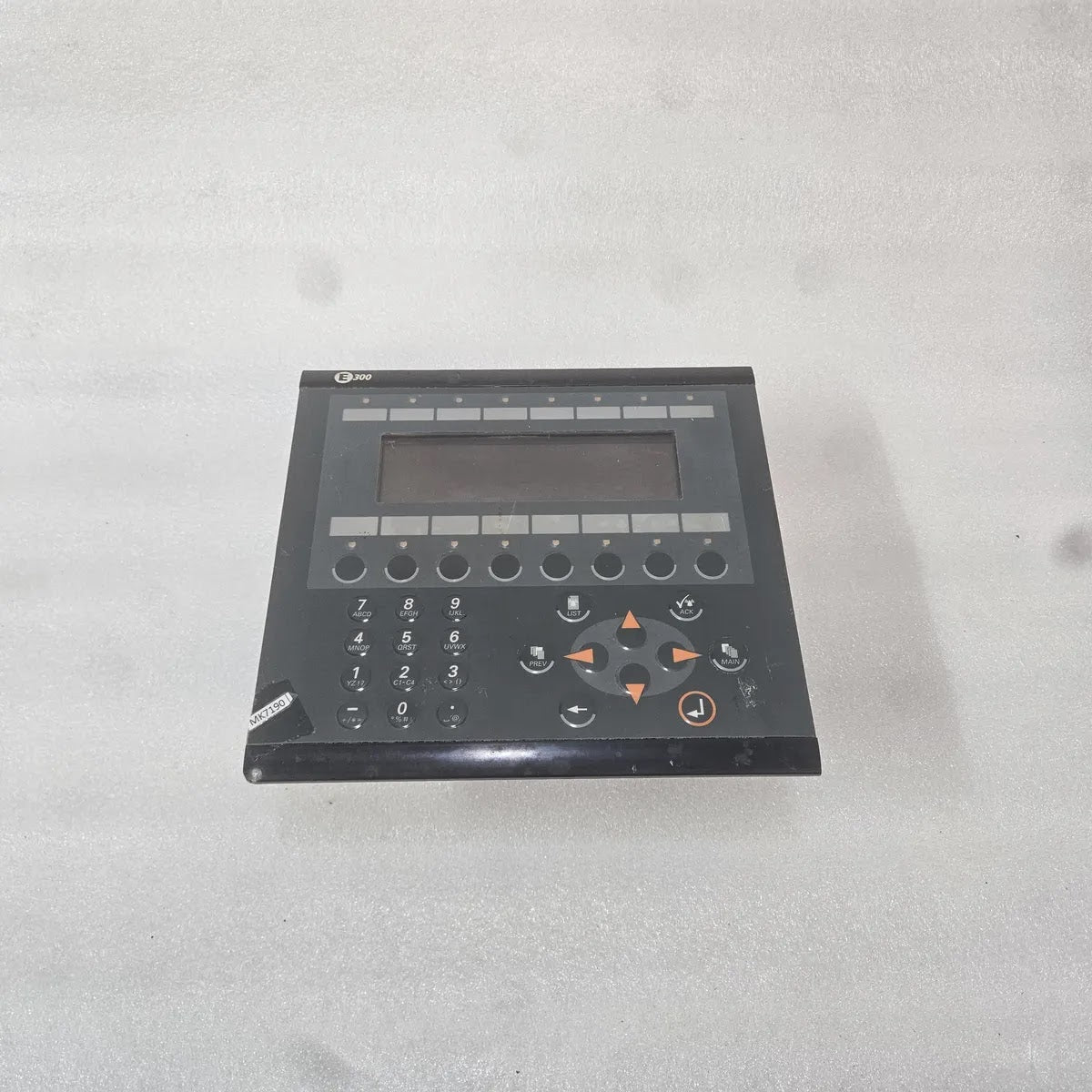 Beijer Electronics E300 Type 04380 Operator Panel 24VDC For Parts - FOR PARTS