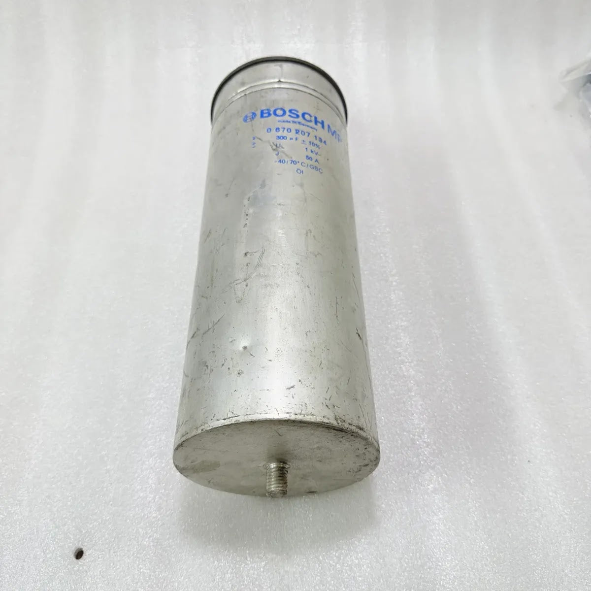 Bosch 0670207134 300uF 1kV Capacitor
