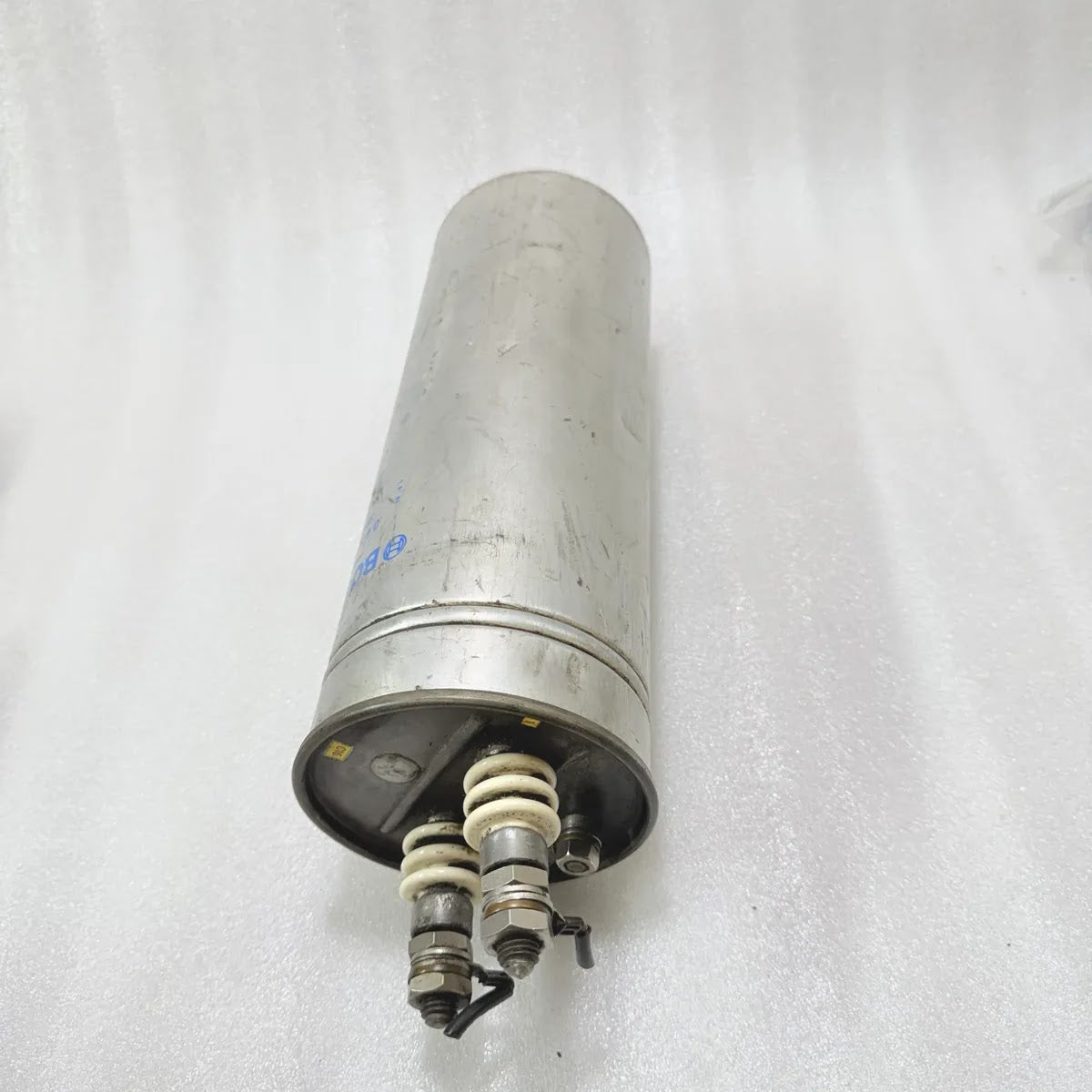 Bosch 0670207134 300uF 1kV Capacitor