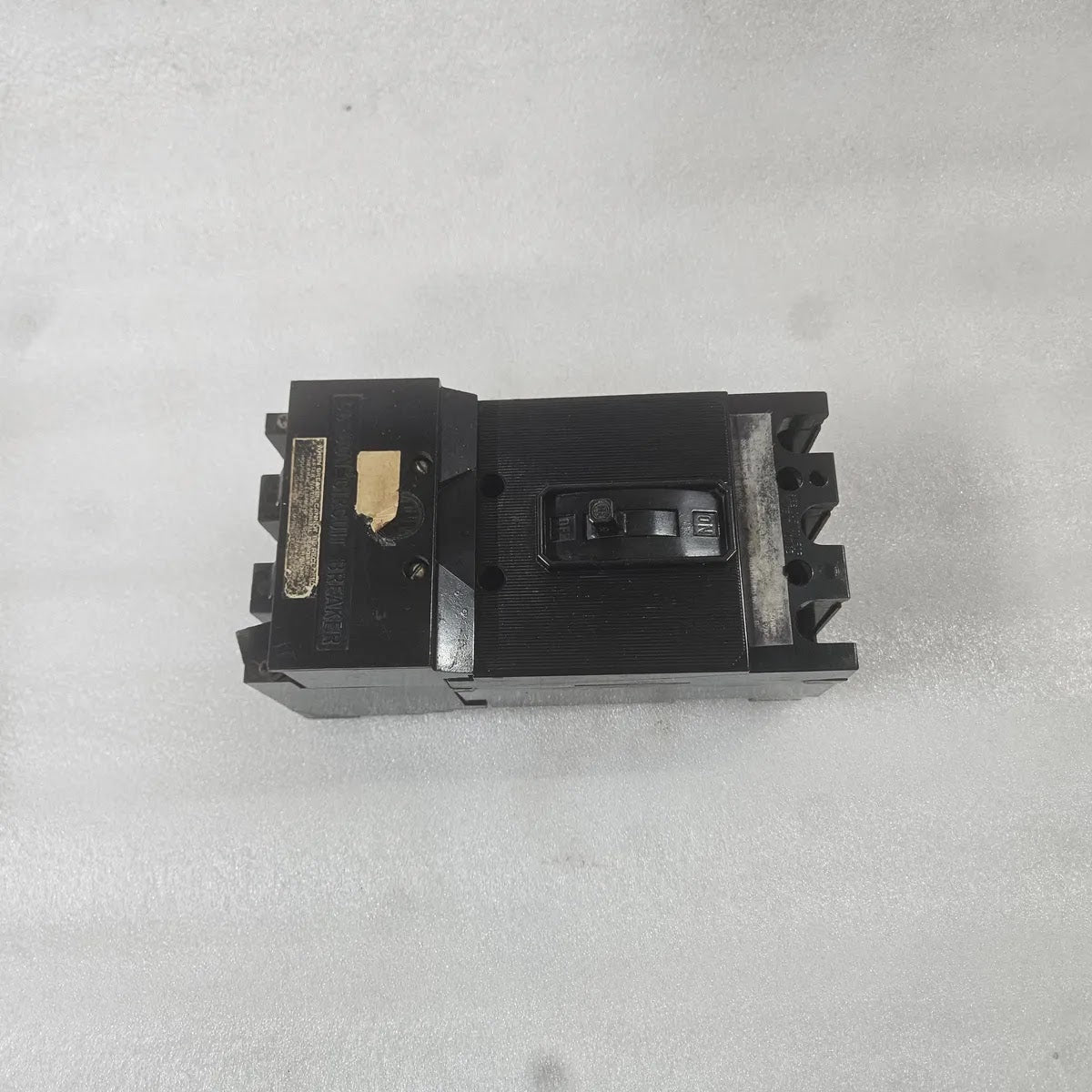 Cordon ETW CE Frame 3-Pole 600VAC 100kA Circuit Breaker