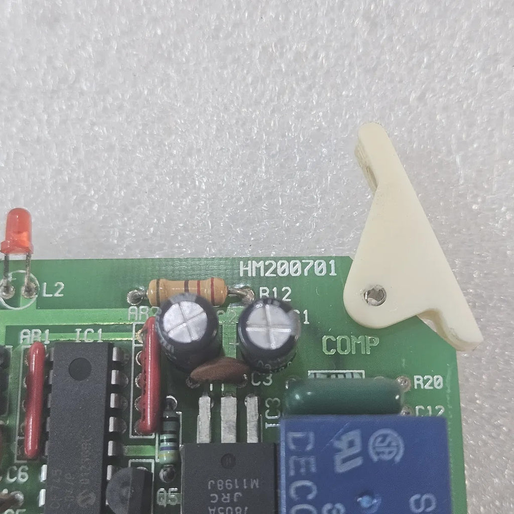 Daeha Elec 593-3003/4 PCB Relay Card HM200701 DC 24V