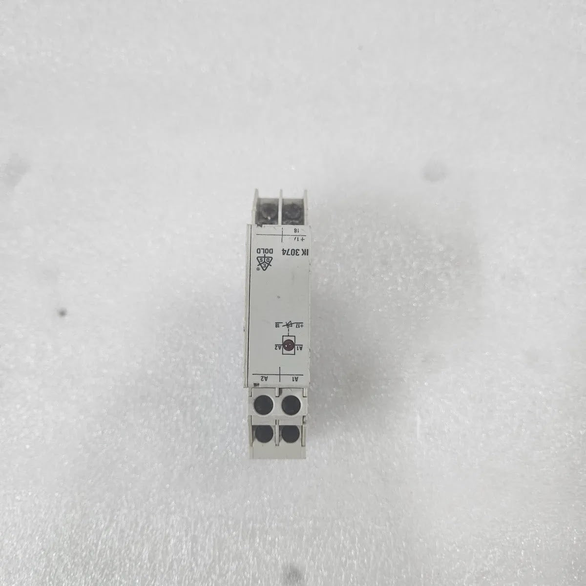 Dold IK 3074 Coupling Relay DC 5-30V 24V DIN Rail Module