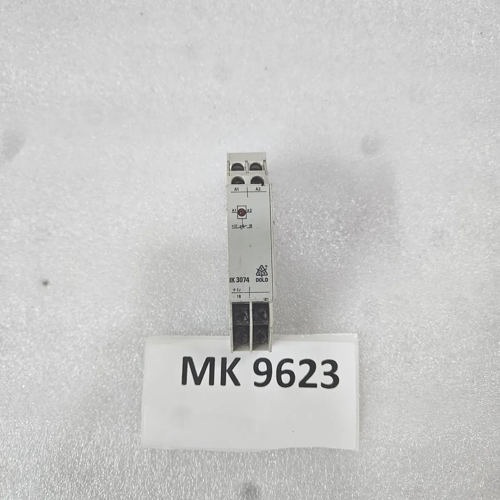 Dold IK 3074 Coupling Relay DC 5-30V 24V DIN Rail Module