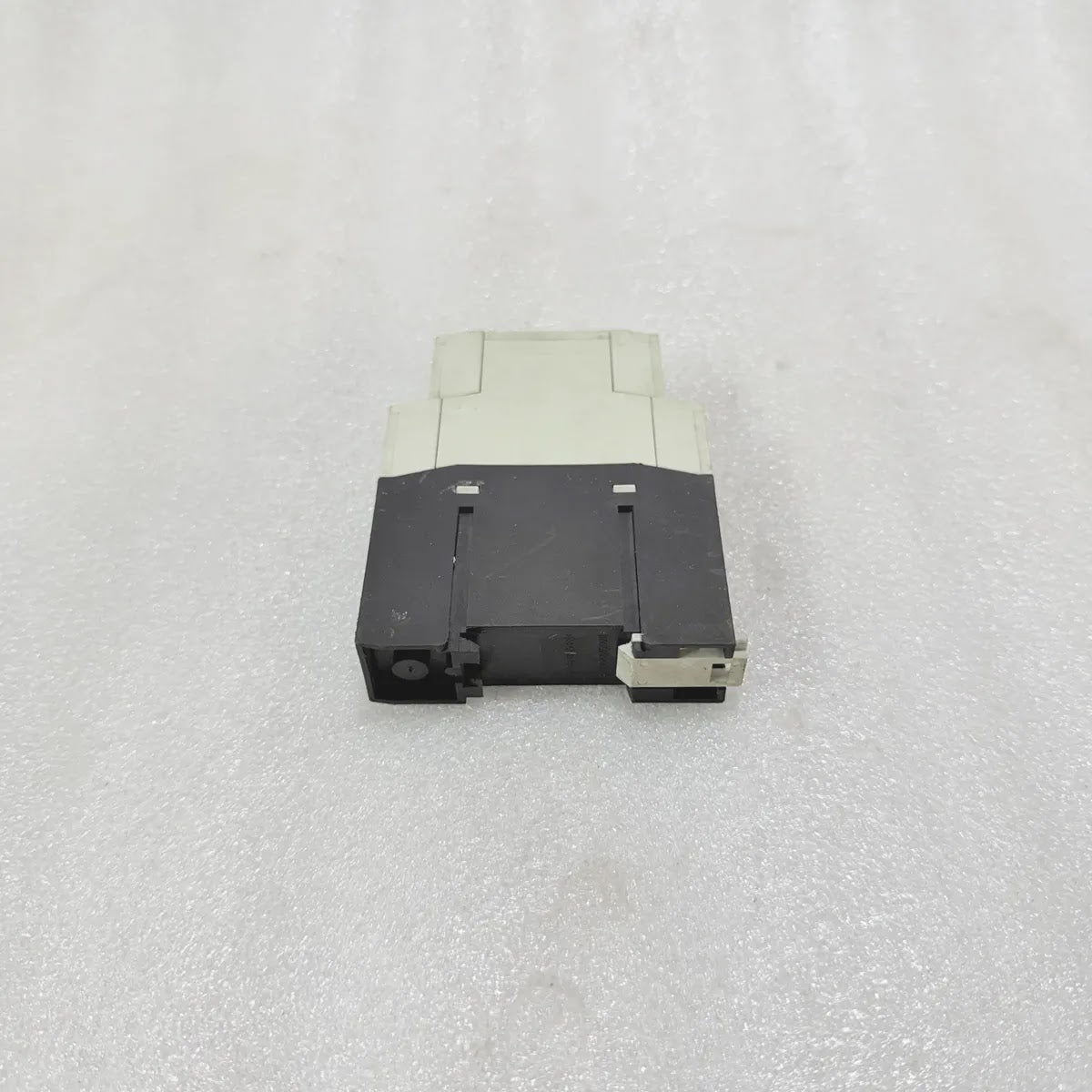 Eaton ETR4-70-A Multifunction Timer 0.05s-100h Pre-Owned