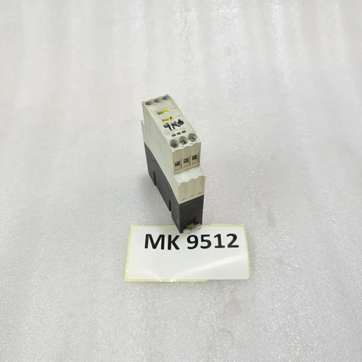 Moeller ETR4-11-A Timing Relay 24-240V AC/DC 0.05s-100h Pre-Owned
