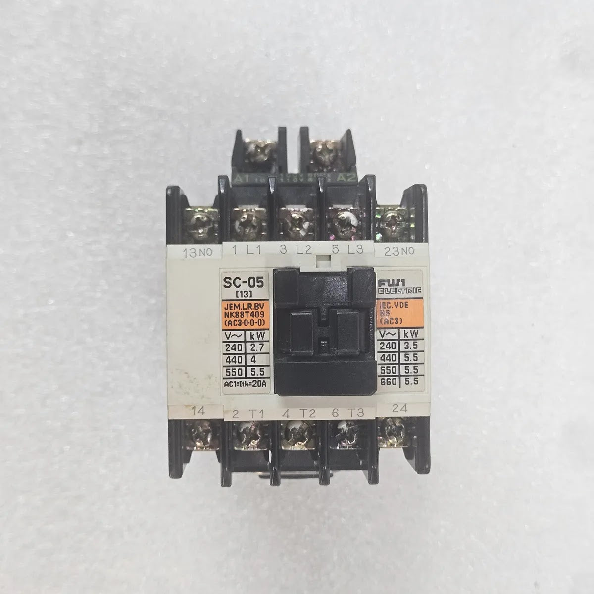 Fuji Electric SC-05 4NC0G0 Contactor 20A 100-110V Coil AC3