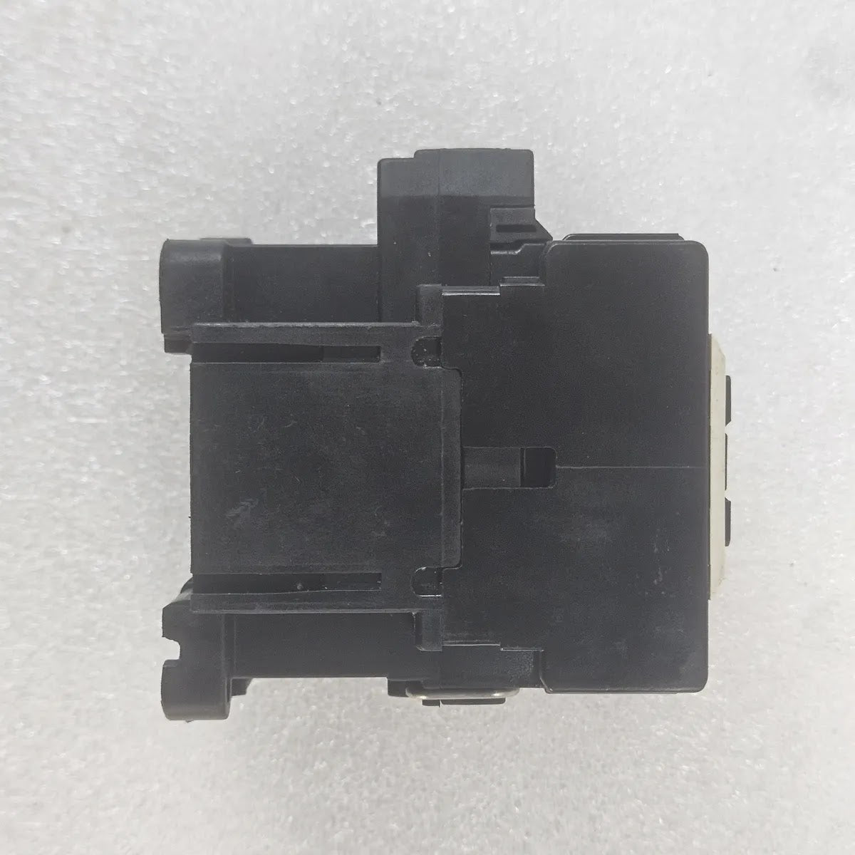 Fuji Electric SC-05 4NC0G0 Contactor 20A 100-110V Coil AC3