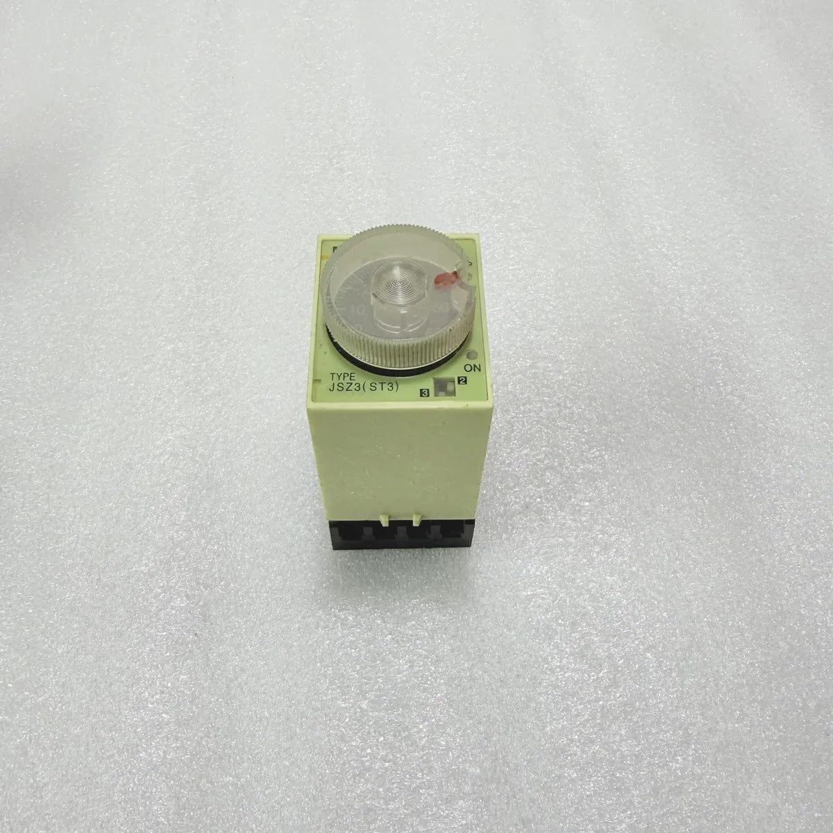 Fuji ST3PA-B JSZ3 Multi-Range Timer 220VAC Pre-Owned