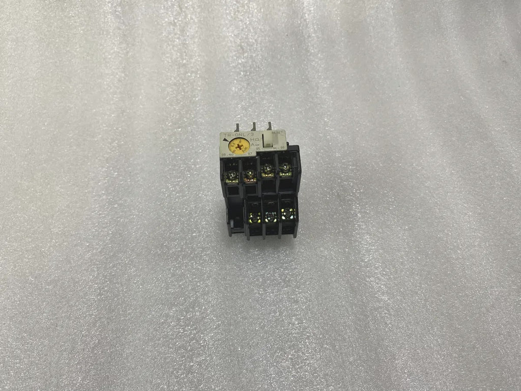 Fuji TR-0NL/3 Thermal Overload Relay 5-8A 600V 1NO 1NC TR13F Pre-Owned