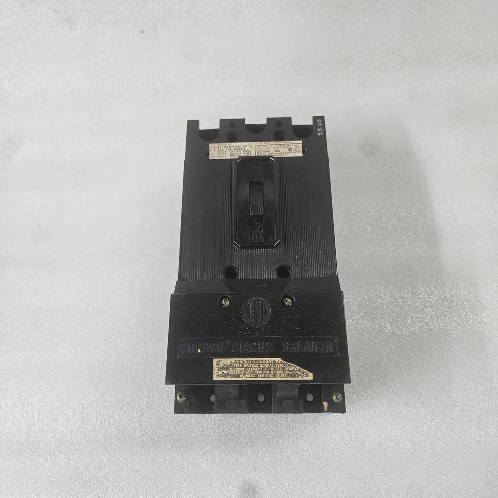 Gould ITE CE3-B050 Fused Circuit Breaker 50A 600V 100kA 3P UV Release