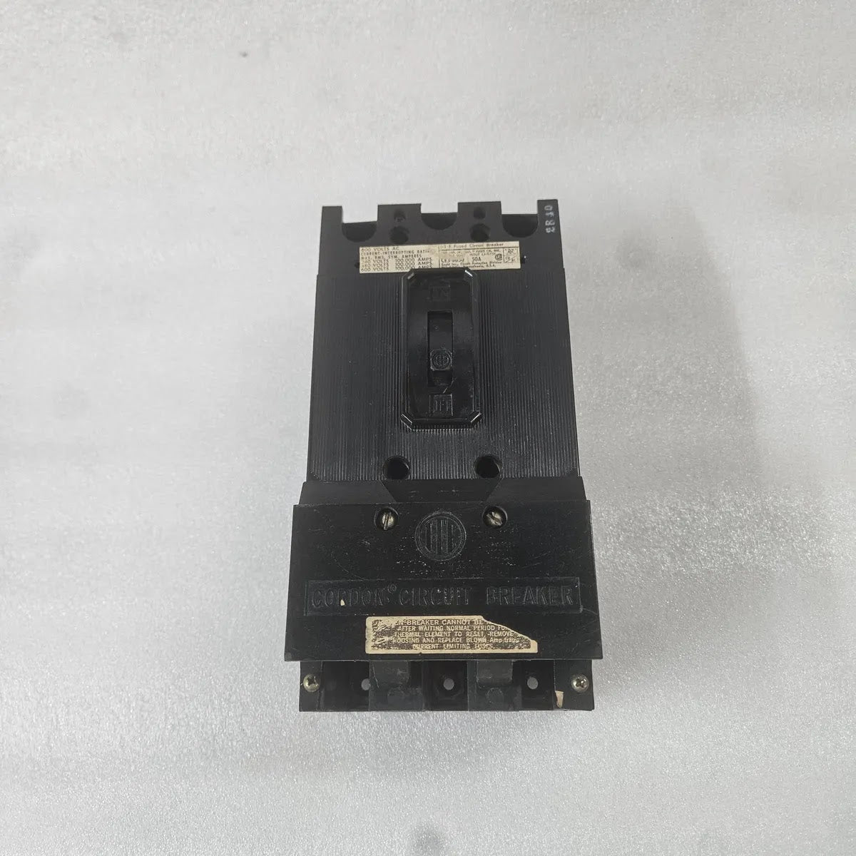 Gould ITE CE3-B050 Fused Circuit Breaker 50A 600V 100kA 3P UV Release