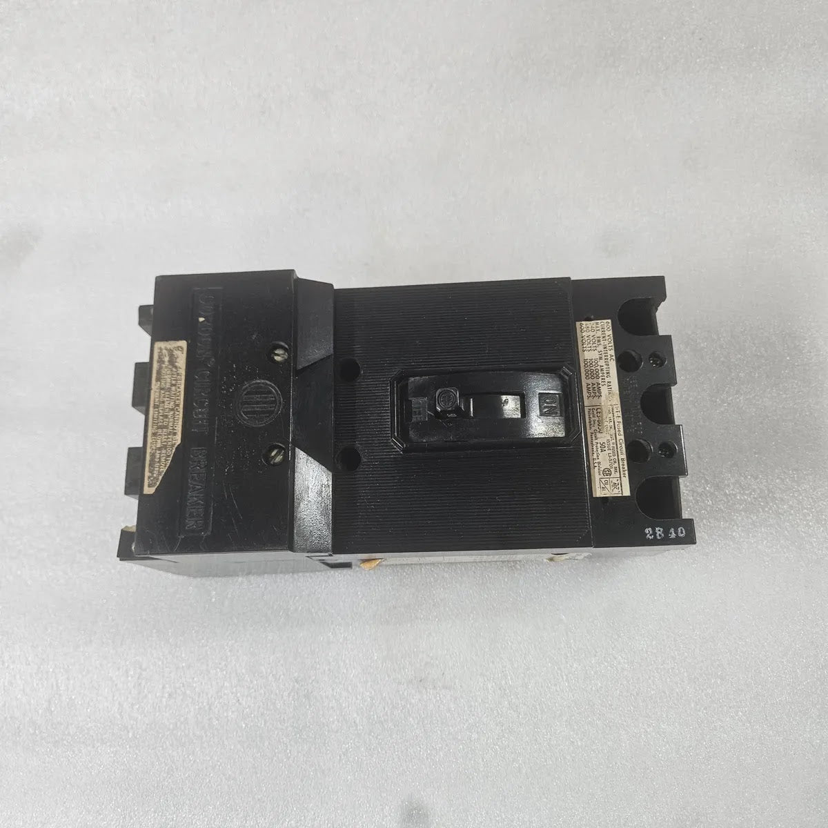 Gould ITE CE3-B050 Fused Circuit Breaker 50A 600V 100kA 3P UV Release