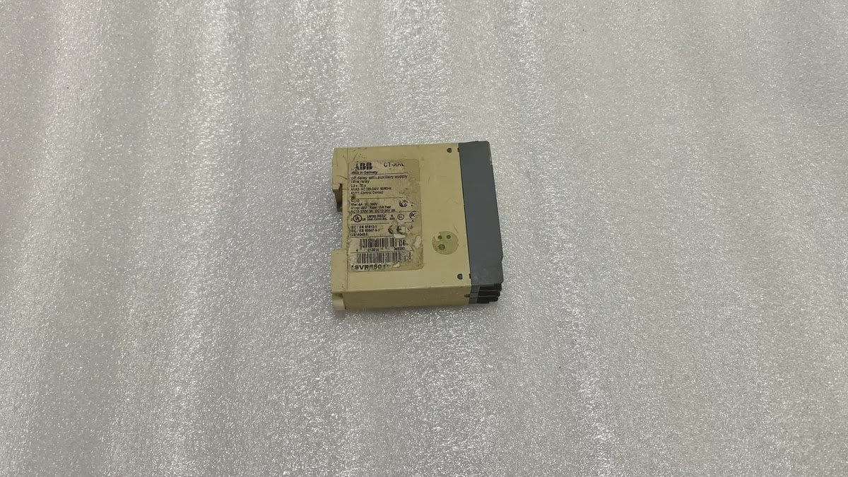 ABB CT-AHE Off Delay Time Relay 220-240V 0.3-30s 1C/O Pre-Owned
