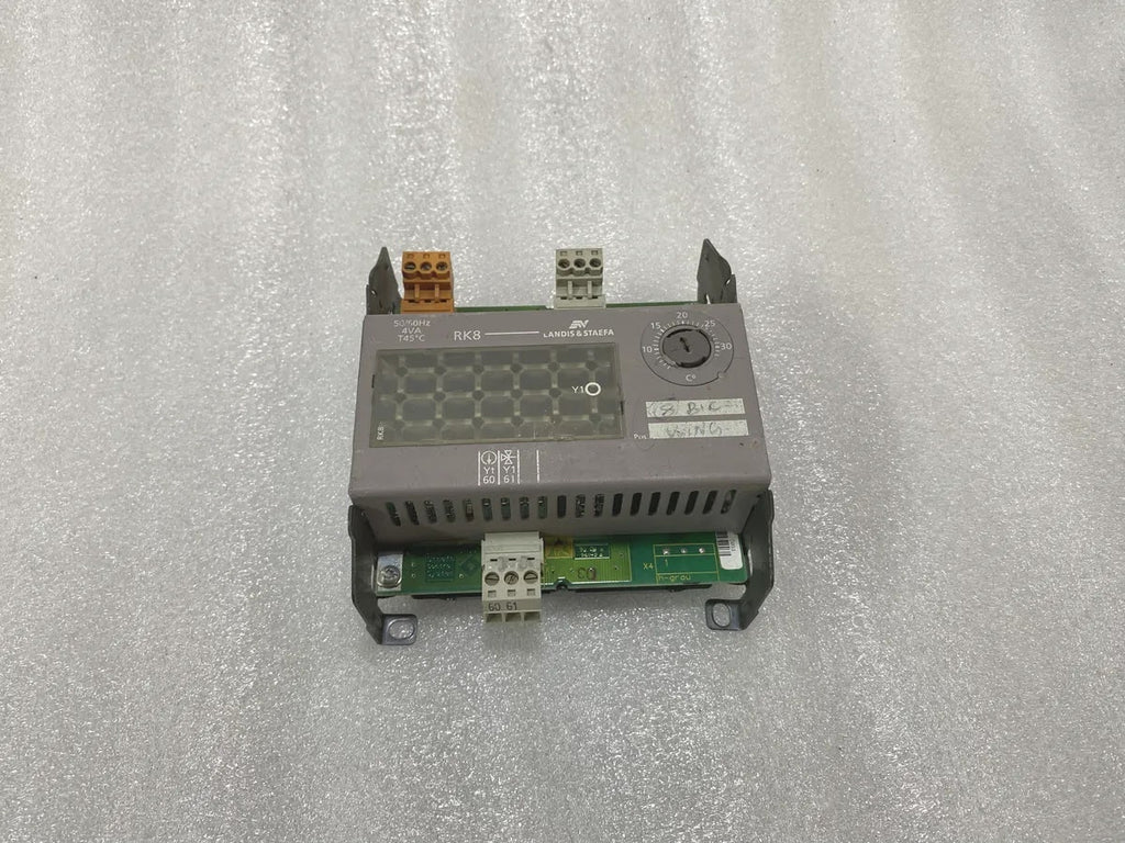 Landis & Staefa RK8/A Room Controller 50/60Hz 4VA T45°C
