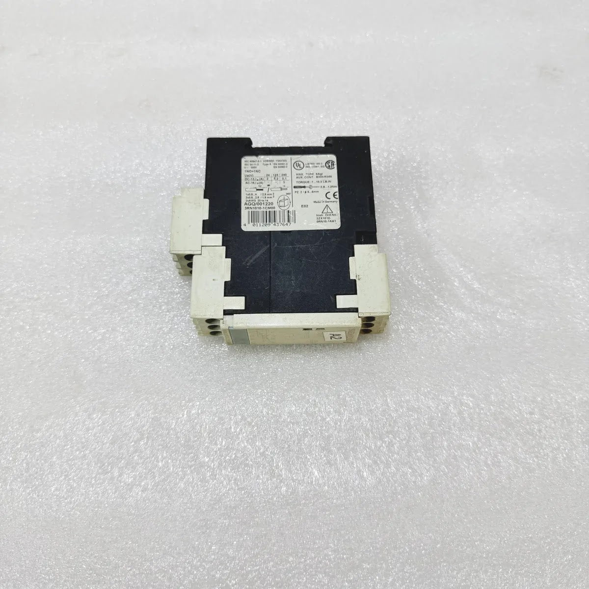 SIEMENS 3RN1010-1CM00 Thermistor Motor Protection Relay 24-240V AC/DC READY/TRIP
