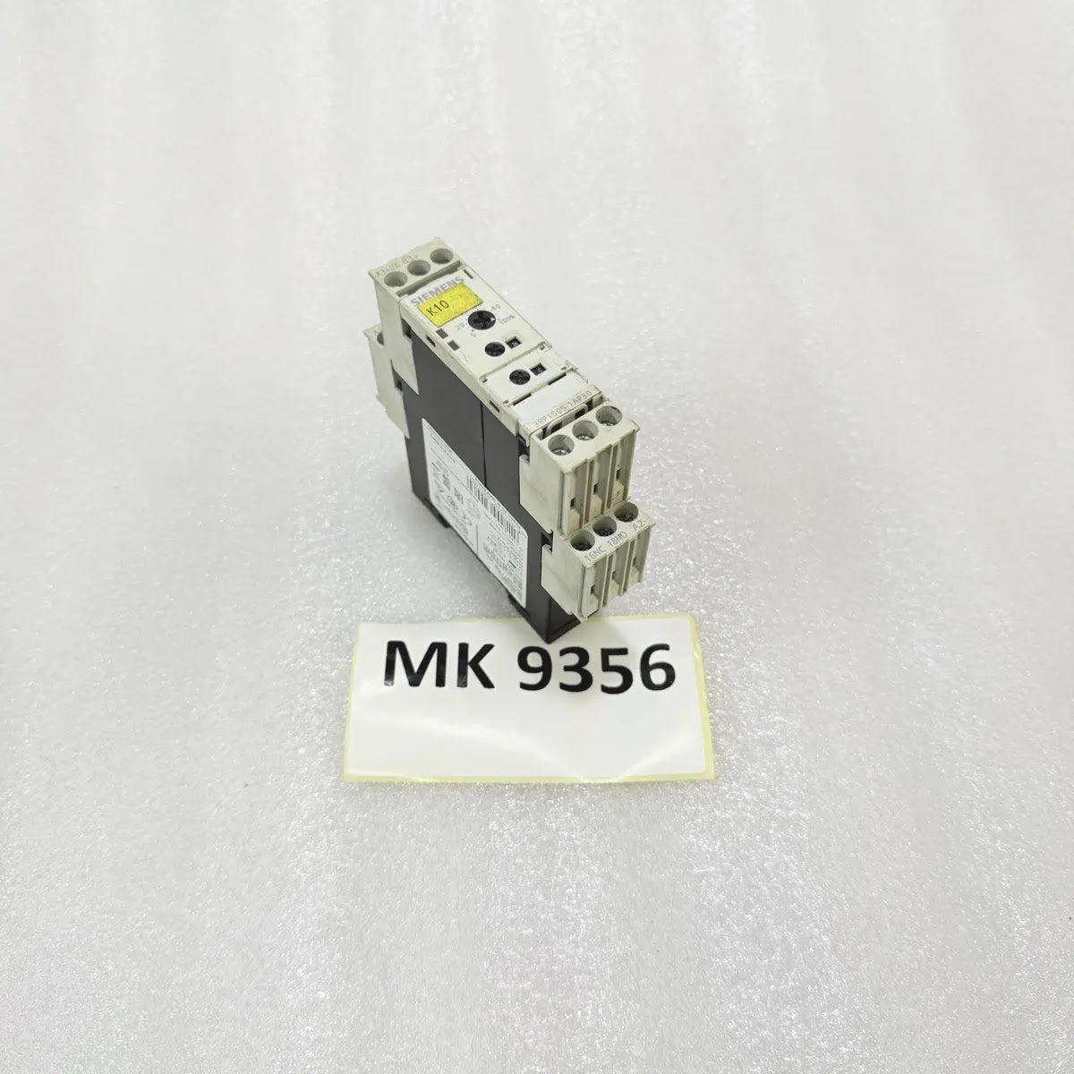 Siemens 3RP1505-1AP30 Timing Relay 1NC 1NO 24-500V Pre-Owned