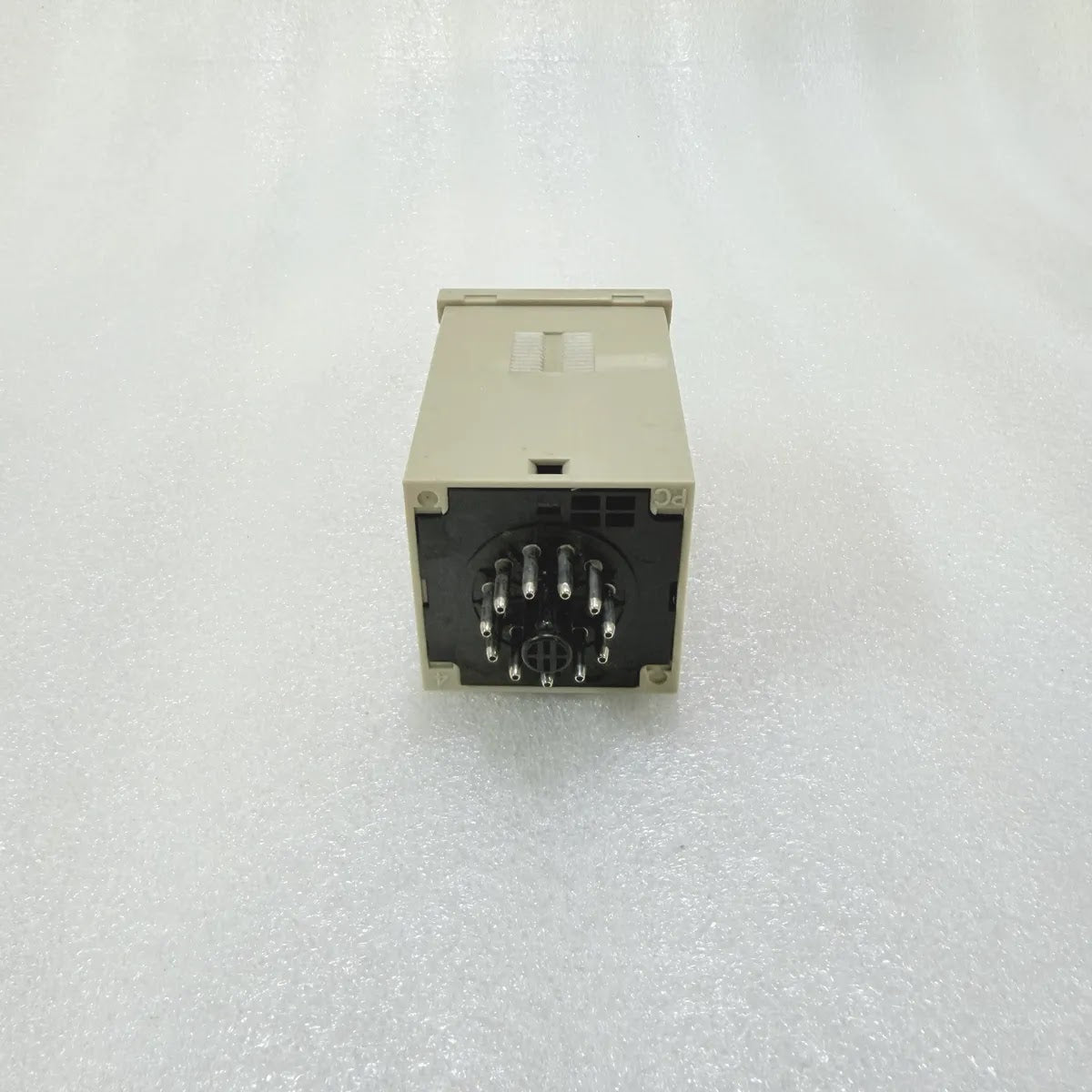 Omron H3BA-N Timer Relay 24VDC 3A 250VAC 0-12min Pre-Owned