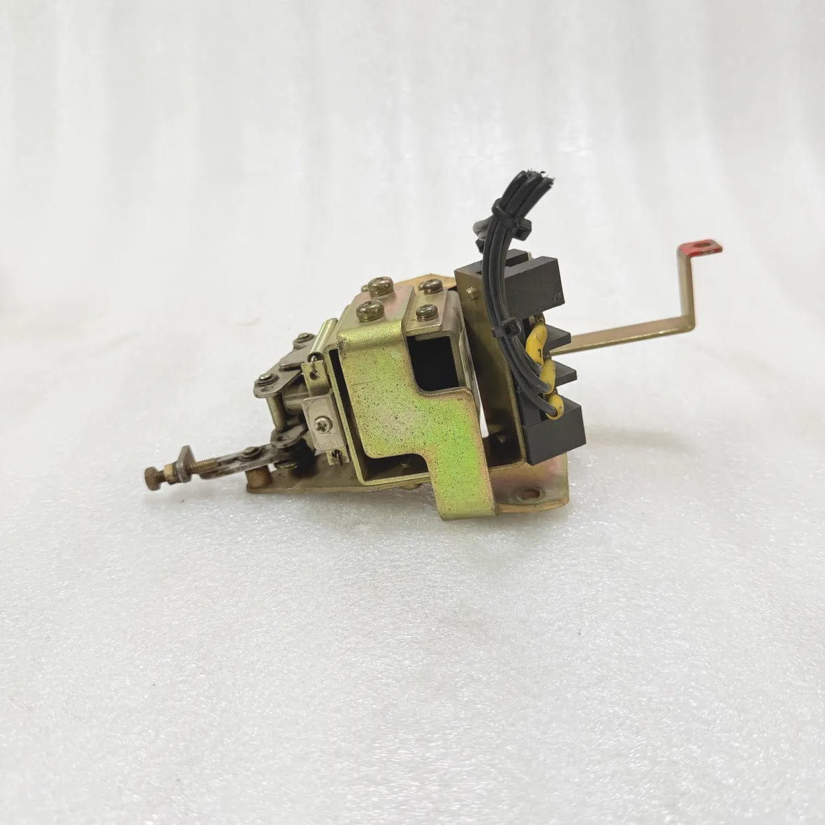Terasaki AUH-1C Under Voltage Trip Device TA-6300-1-1