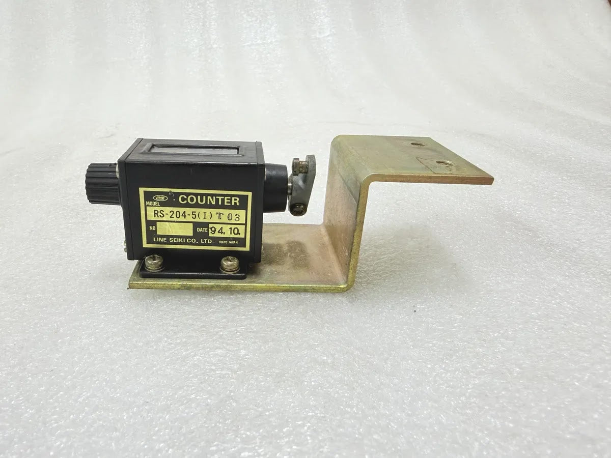 Line Seiki RS-204-5(I)T03 Mechanical Counter with Bracket