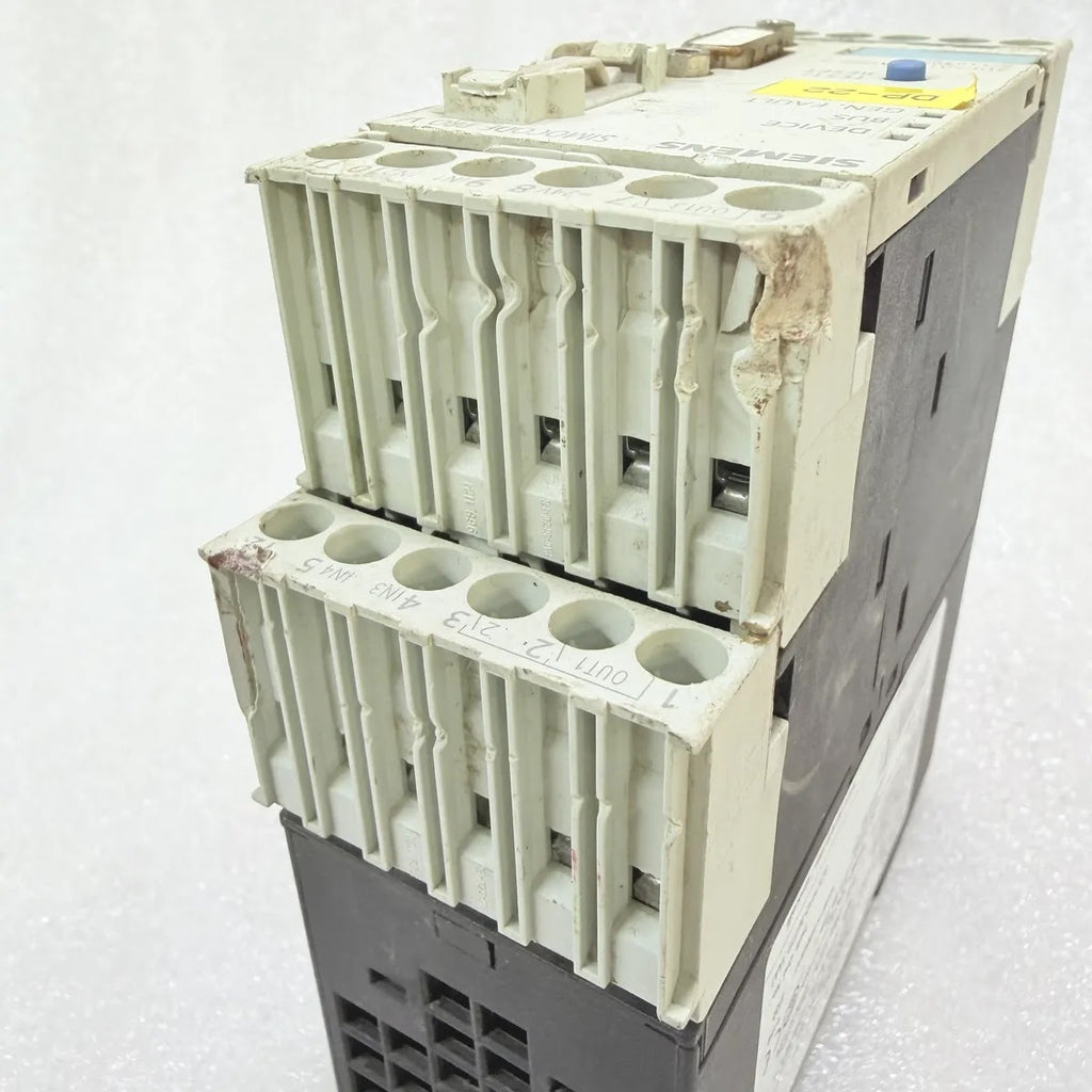 SIEMENS 3UF7010-1AU00-0 SIMOCODE PRO V Motor Management Unit with PROFIBUS DP In