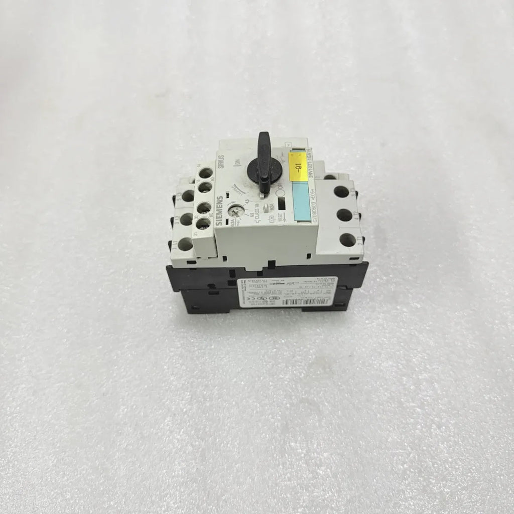 Siemens 3RV1021-1GA15 Motor Circuit Breaker 4-6.3A 690V 100kA