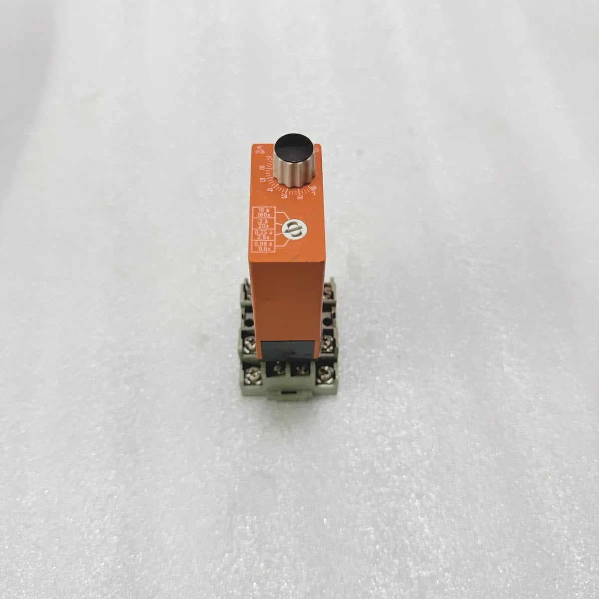 Syrelec TAR 24V Timing Relay 2200VA 250V 10A Izumi SR3P-05U