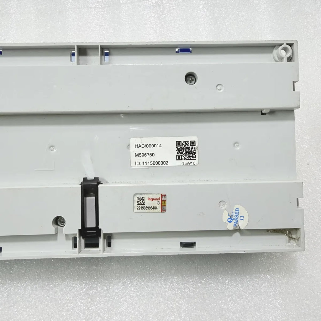 Legrand HAC/000014 M596750 4-Ch Lighting Control 220V 50Hz 40-300W