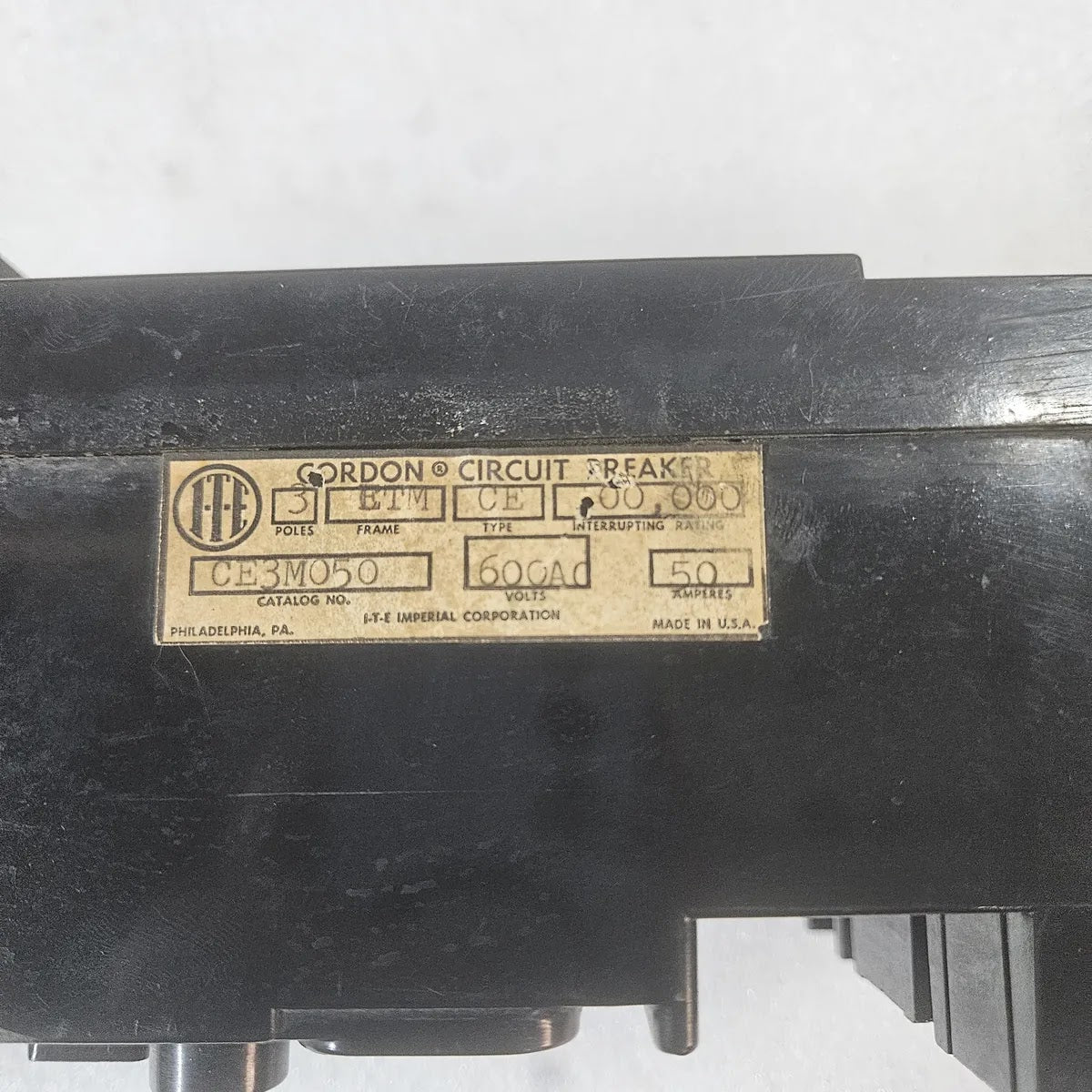ITE Gordon CE3M050 Molded Case Breaker 3 Pole ETM 600VAC 50 Amp