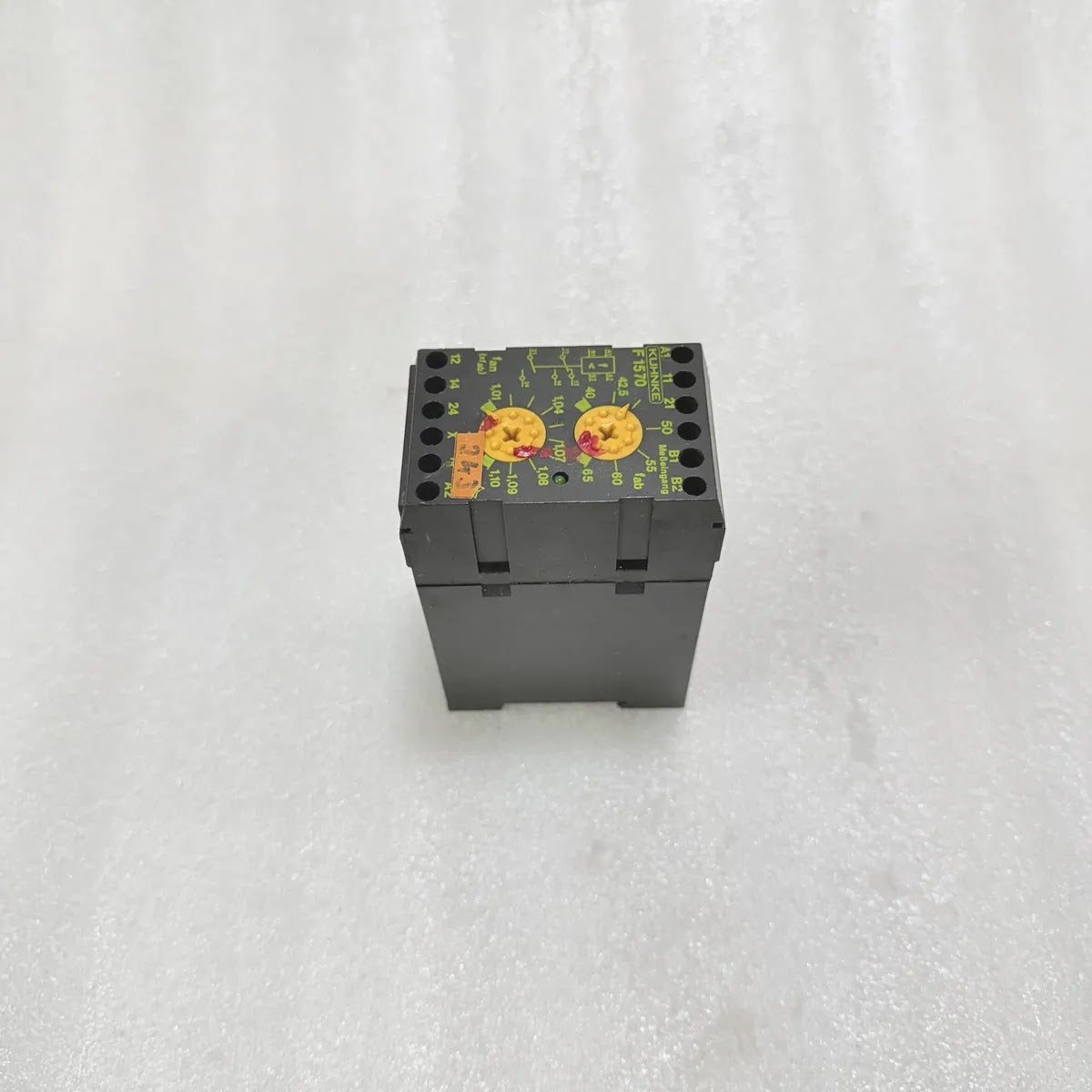 Kuhnke F1570 Frequency Monitoring Relay 6A 250V Pre-Owned