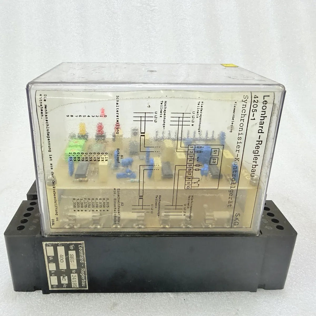 Leonhard Regelbau SKG Synchronizing Monitoring Relay U 400V Pre-Owned