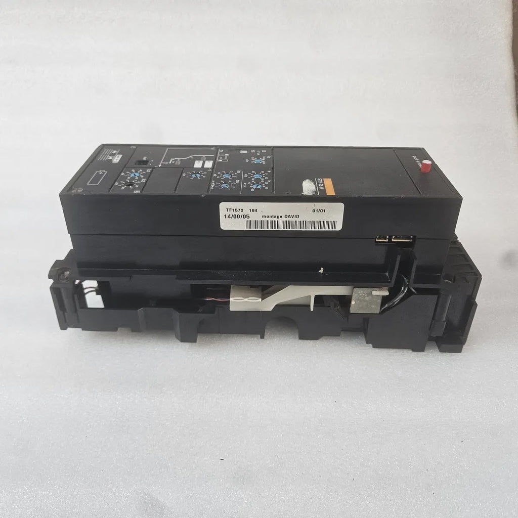 Merlin Gerin STR 58 U Electronic Trip Unit 24 VDC MasterPact