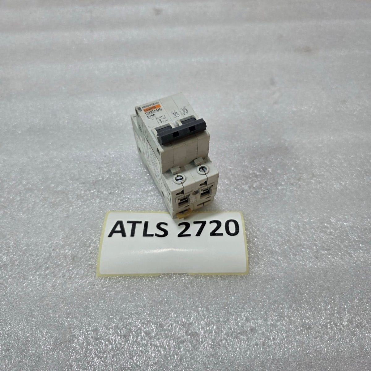 MERLIN GERIN MULTI9 C32H-DC 2P 16A CURVE C 250V DC MCB CIRCUIT BREAKER