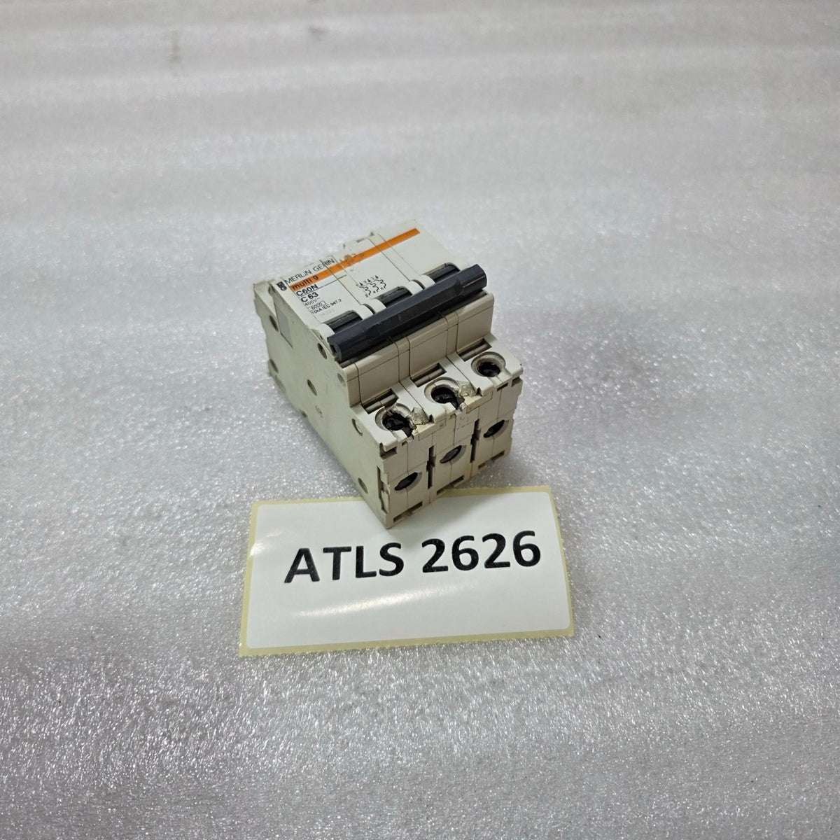 MERLIN GERIN MULTI9 C60N C63 3P TRIPLE POLE 63A MINIATURE CIRCUIT BREAKER MCB 40