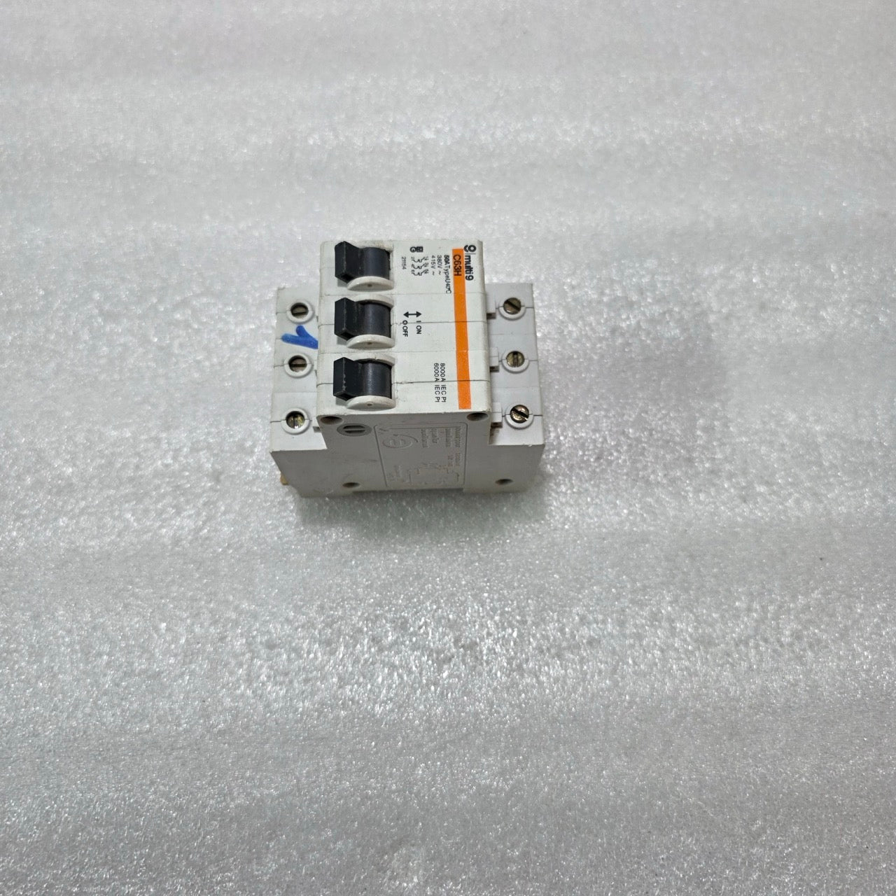 MERLIN GERIN MULTI9 C63H U50A 3P TRIPLE POLE 50A MINIATURE CIRCUIT BREAKER MCB 3