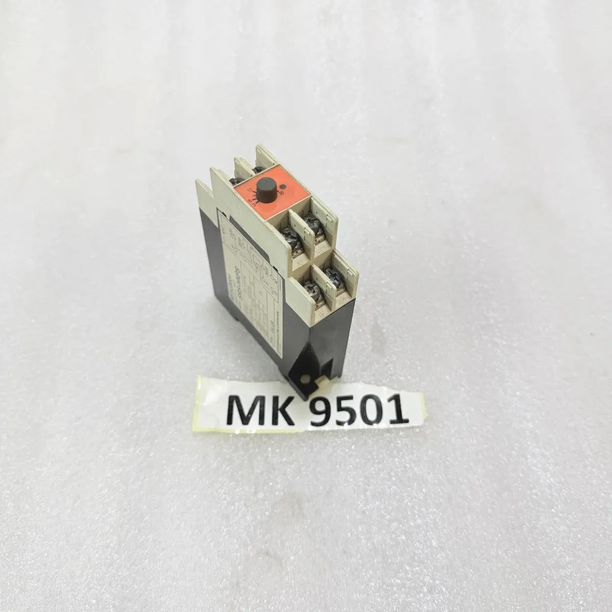 Mitsubishi SRS-HNPS Solid State Timer 380-440VAC Pre-Owned