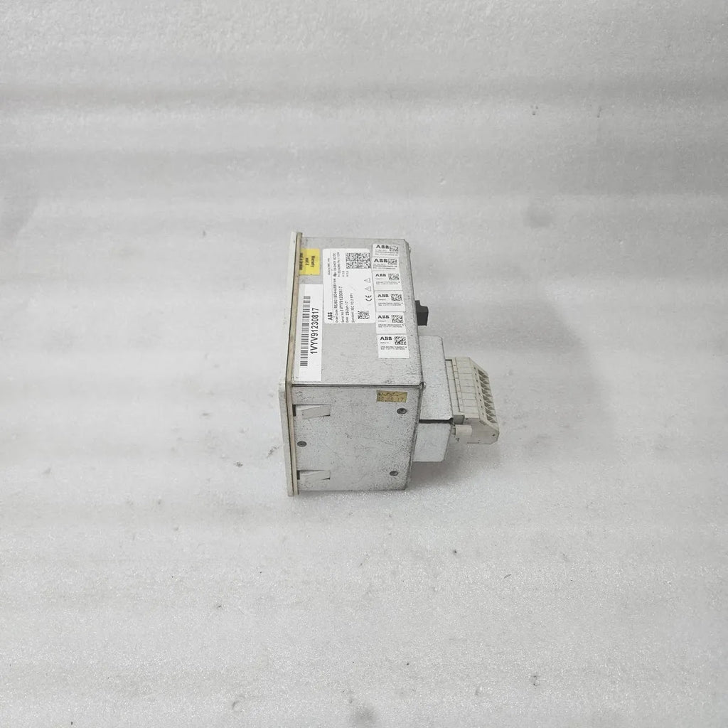 ABB REJ601 BD446BB1NH Feeder Protection Relay 24-240V AC/DC 1A IEC