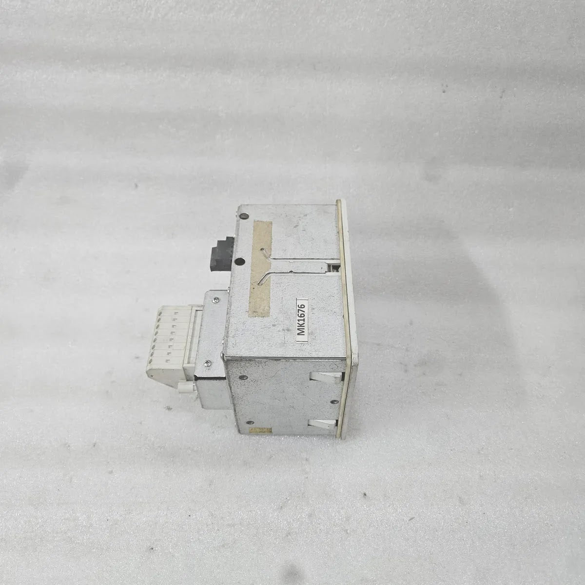 ABB REJ601 BD446BB1NH Feeder Protection Relay 24-240V AC/DC 1A IEC