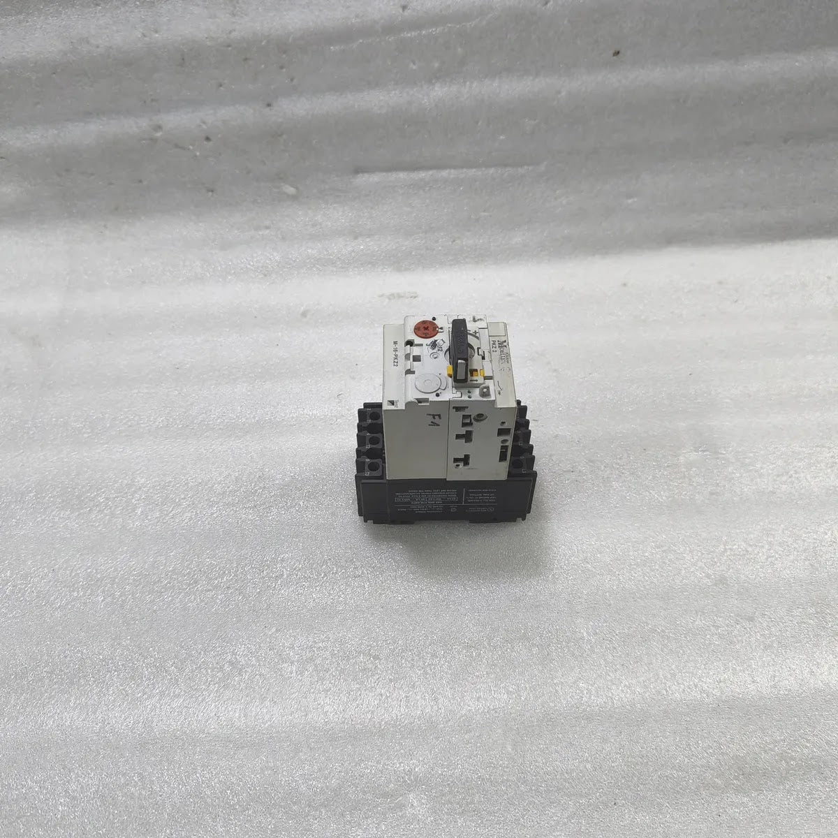 Klockner Moeller M-16-PKZ2 Motor Protective Circuit Breaker PKZ 2 0.6-40A 690V