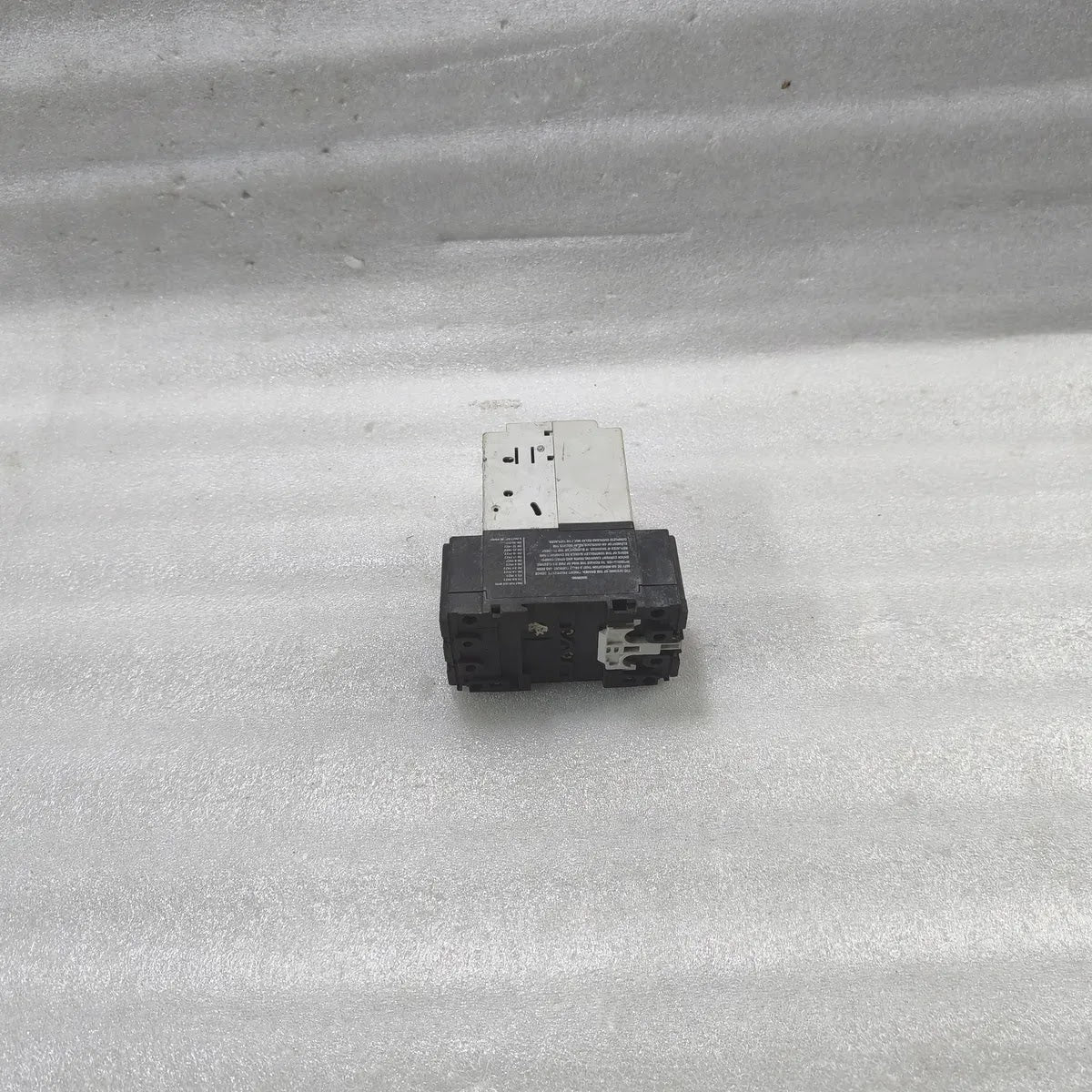 Klockner Moeller M-16-PKZ2 Motor Protective Circuit Breaker PKZ 2 0.6-40A 690V