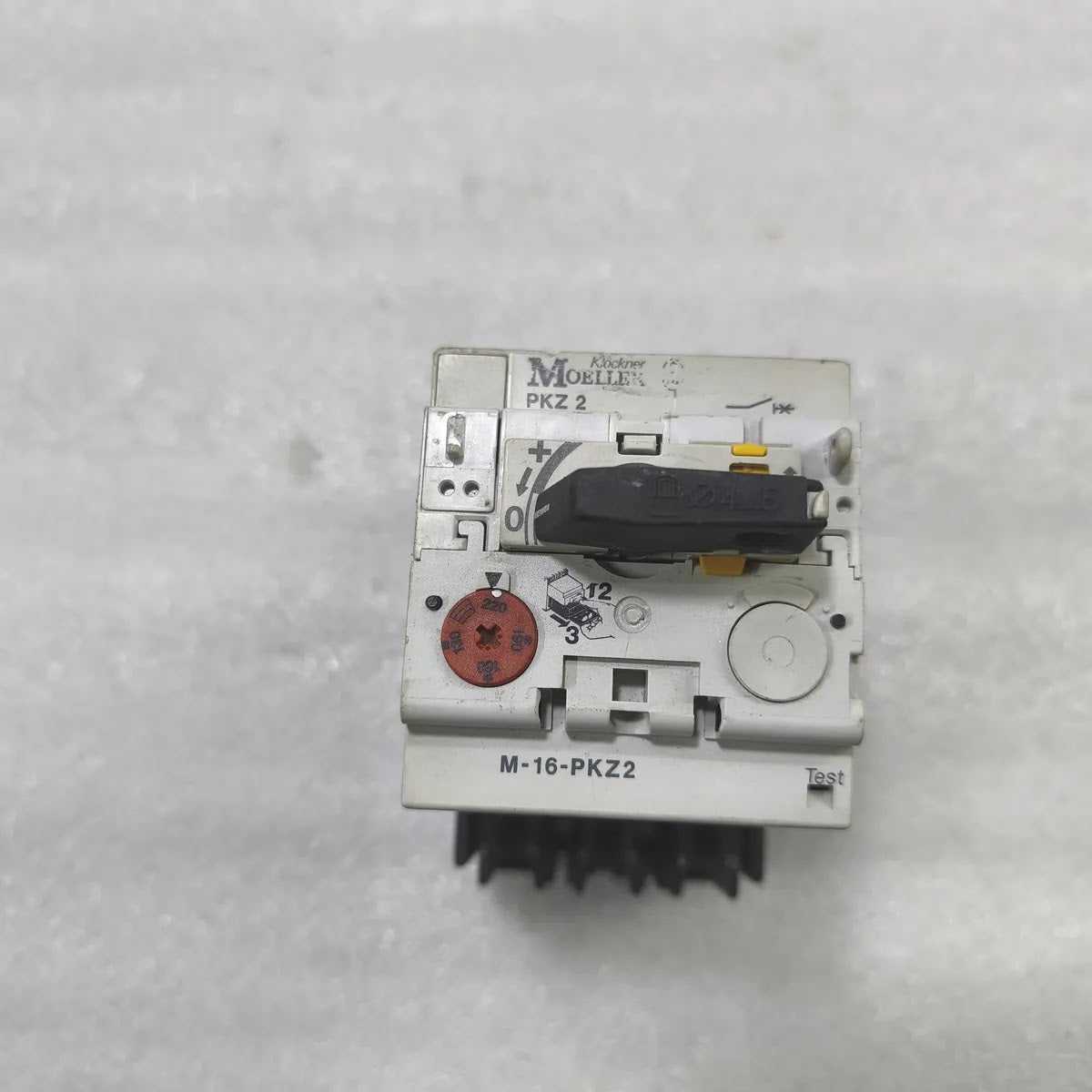 Klockner Moeller M-16-PKZ2 Motor Protective Circuit Breaker PKZ 2 0.6-40A 690V